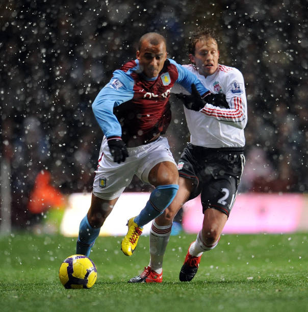 形成了竞争 形成了竞争