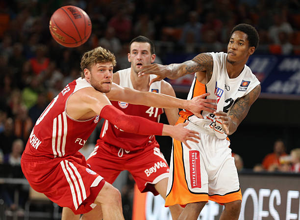 入新时代 入新时代