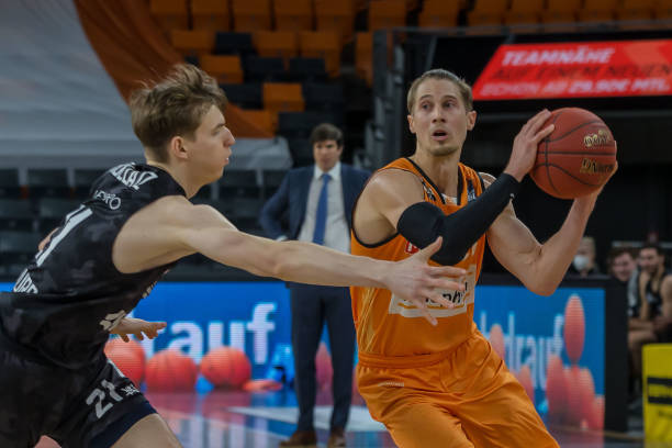 拜仁的首战 拜仁的首战